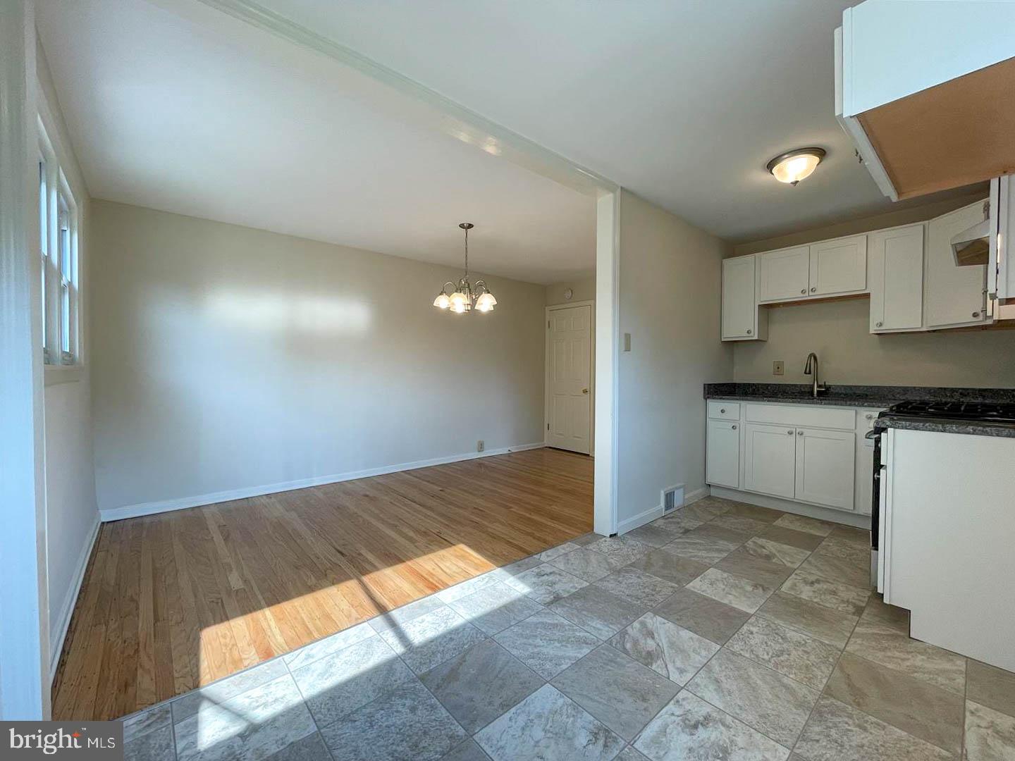 2015 Kent Road Folcroft, PA 19032 - Photo 9 of 23 Gallery Image 9