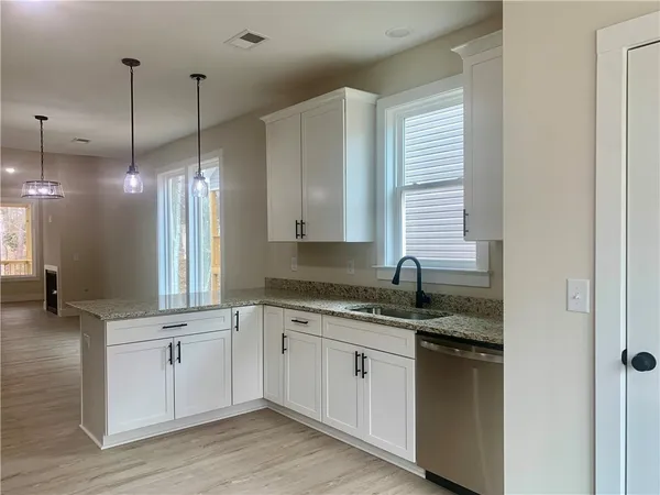 $374,800 | 158 Grand Oak Circle, Pendleton, SC 29670