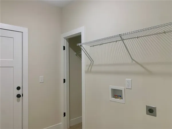 $374,800 | 158 Grand Oak Circle, Pendleton, SC 29670