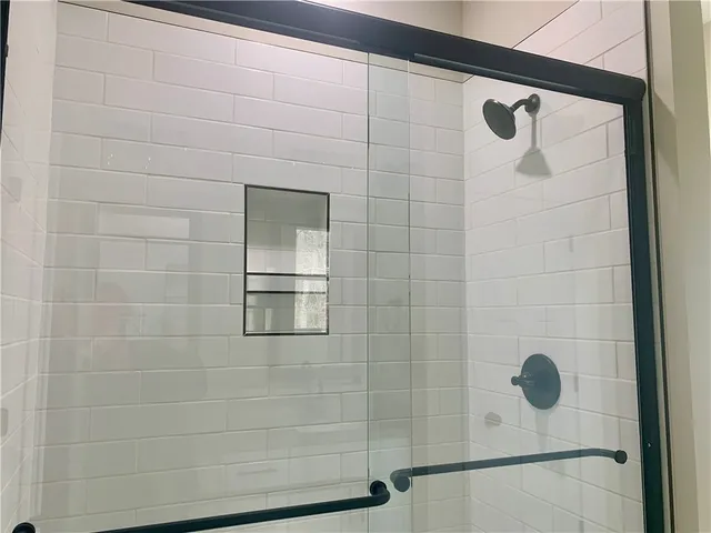 $374,900 | 158 Grand Oak Circle, Pendleton, SC 29670