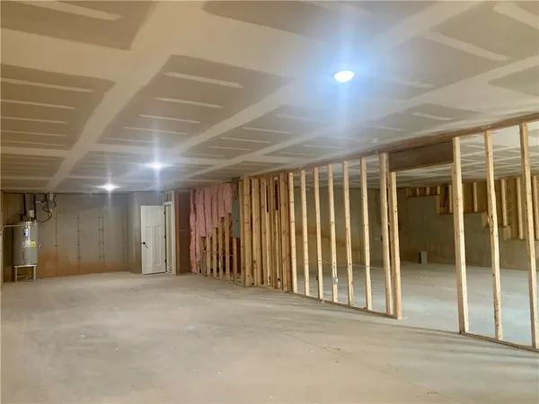 $374,800 | 158 Grand Oak Circle, Pendleton, SC 29670