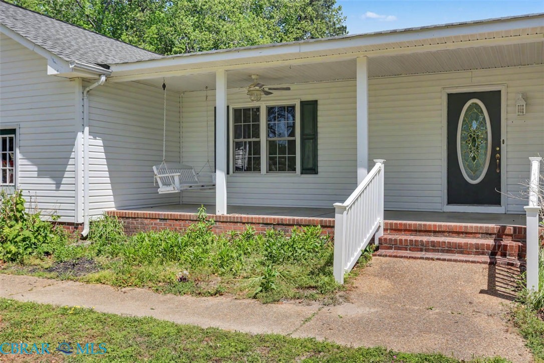 8237 Spring Hill Farm Road East Gloucester, VA 23061 - Photo 2 of 39