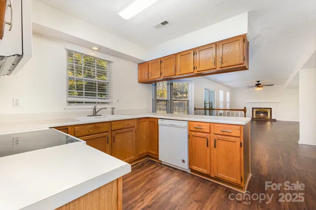 $339,900 | 11421 Coreopsis Road, Charlotte, NC 28213