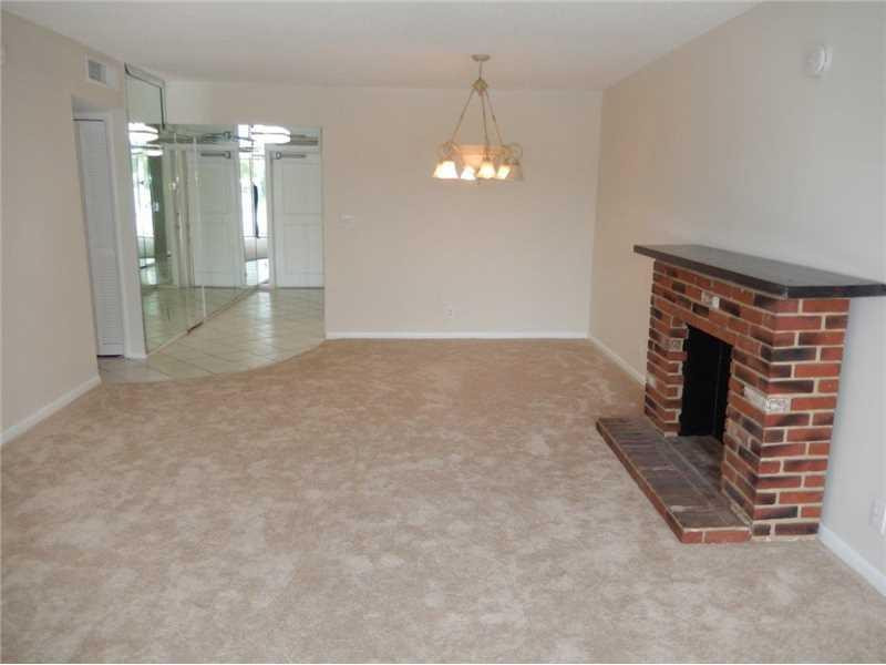 3150 North Course Lane, Unit 203 Pompano Beach, FL 33069 - Photo 3 of 11 Dining Room