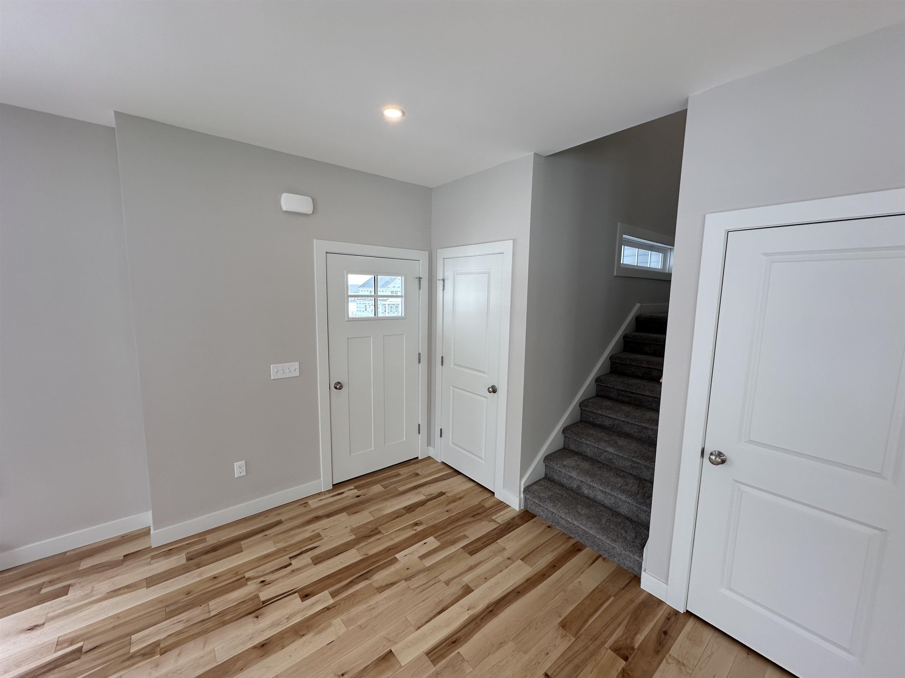 92 Acadia Lane, Unit 9 St. George, VT 05495 - Photo 7 of 43