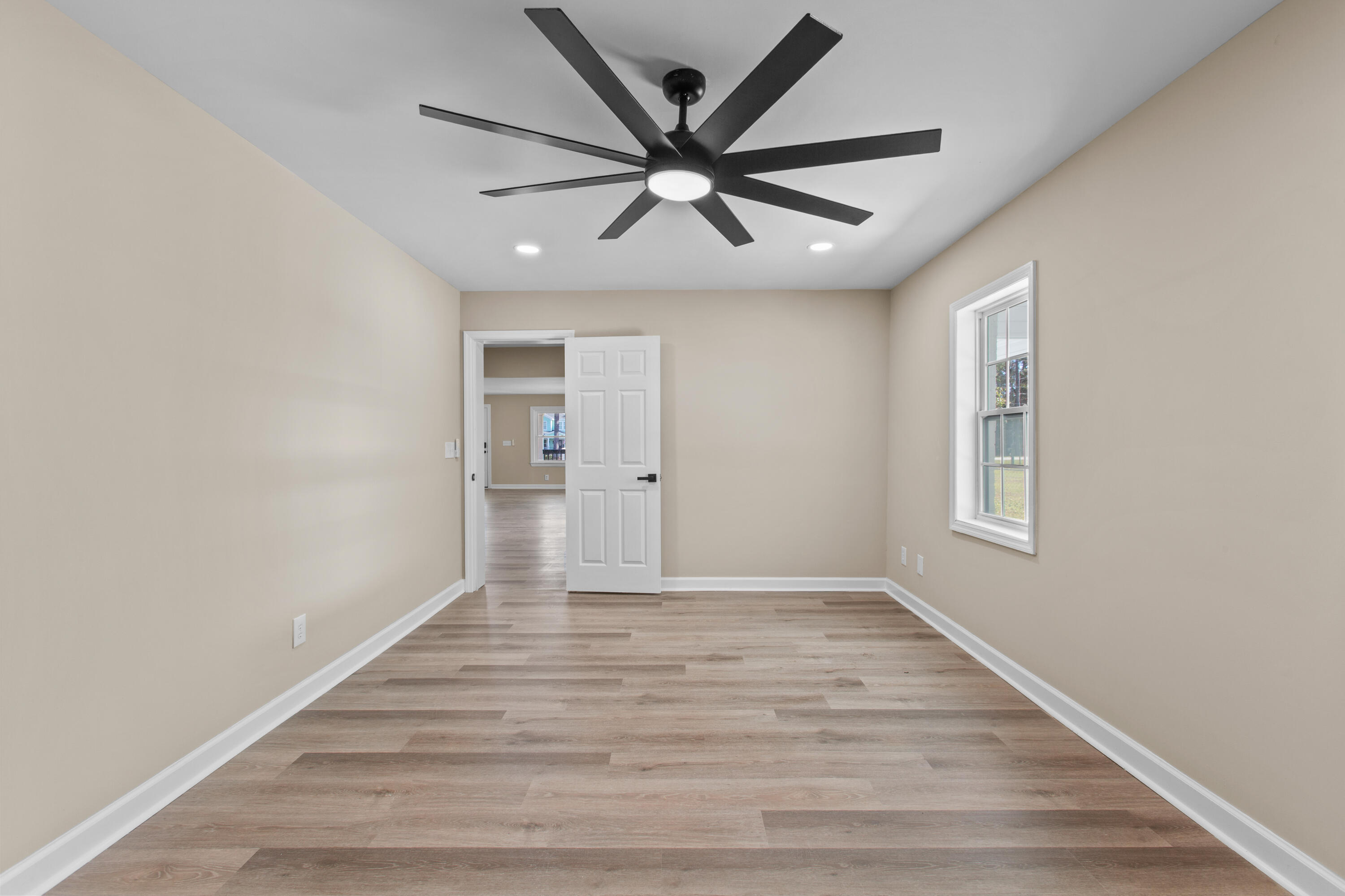 5253 Jefferies Highway Walterboro, SC 29488 - Photo 25 of 44 5253JefferiesHwy.NicoleBurbagePhoto-14