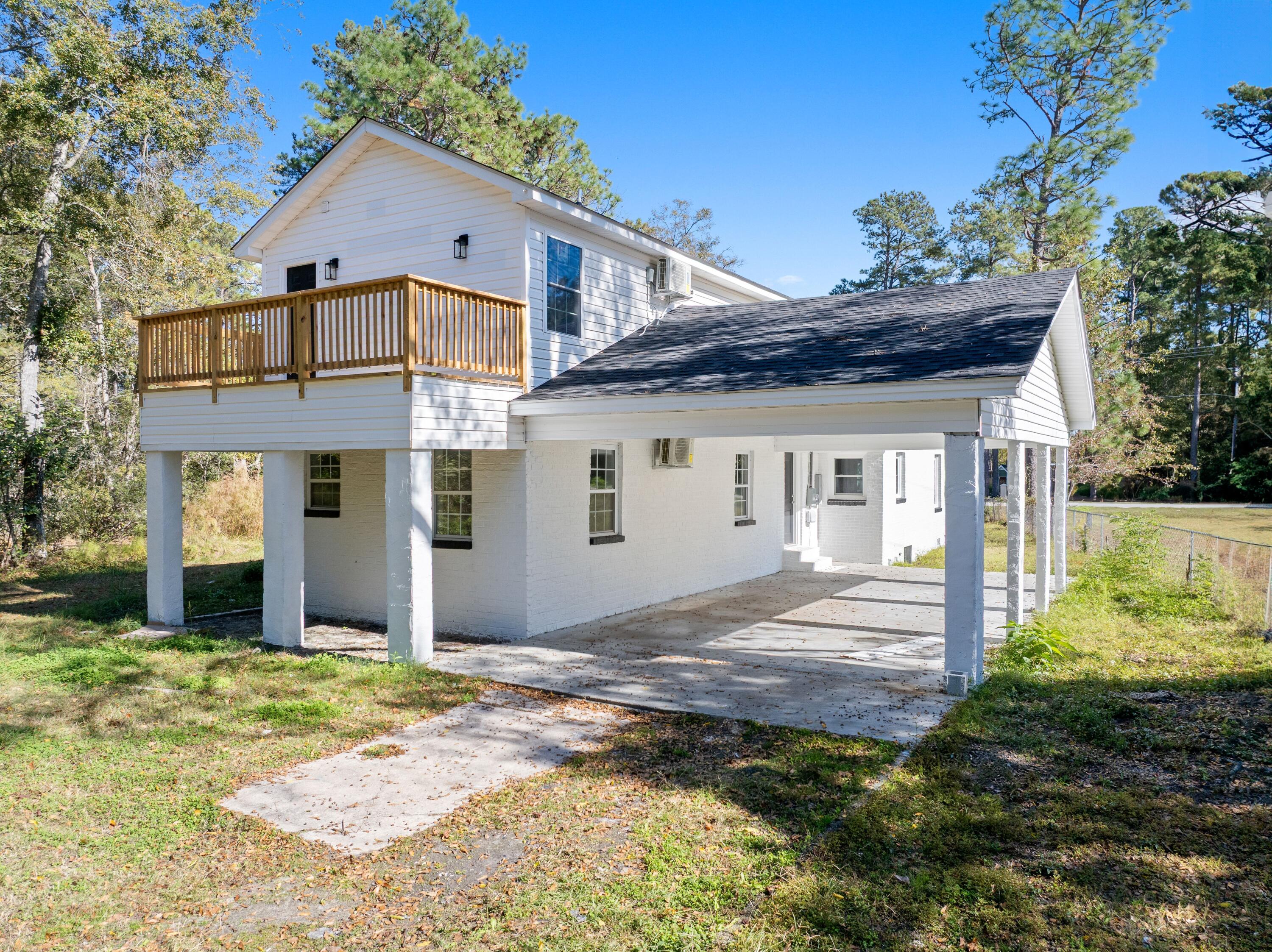 5253 Jefferies Highway Walterboro, SC 29488 - Photo 37 of 44 5253JefferiesHwy.NicoleBurbagePhoto-27