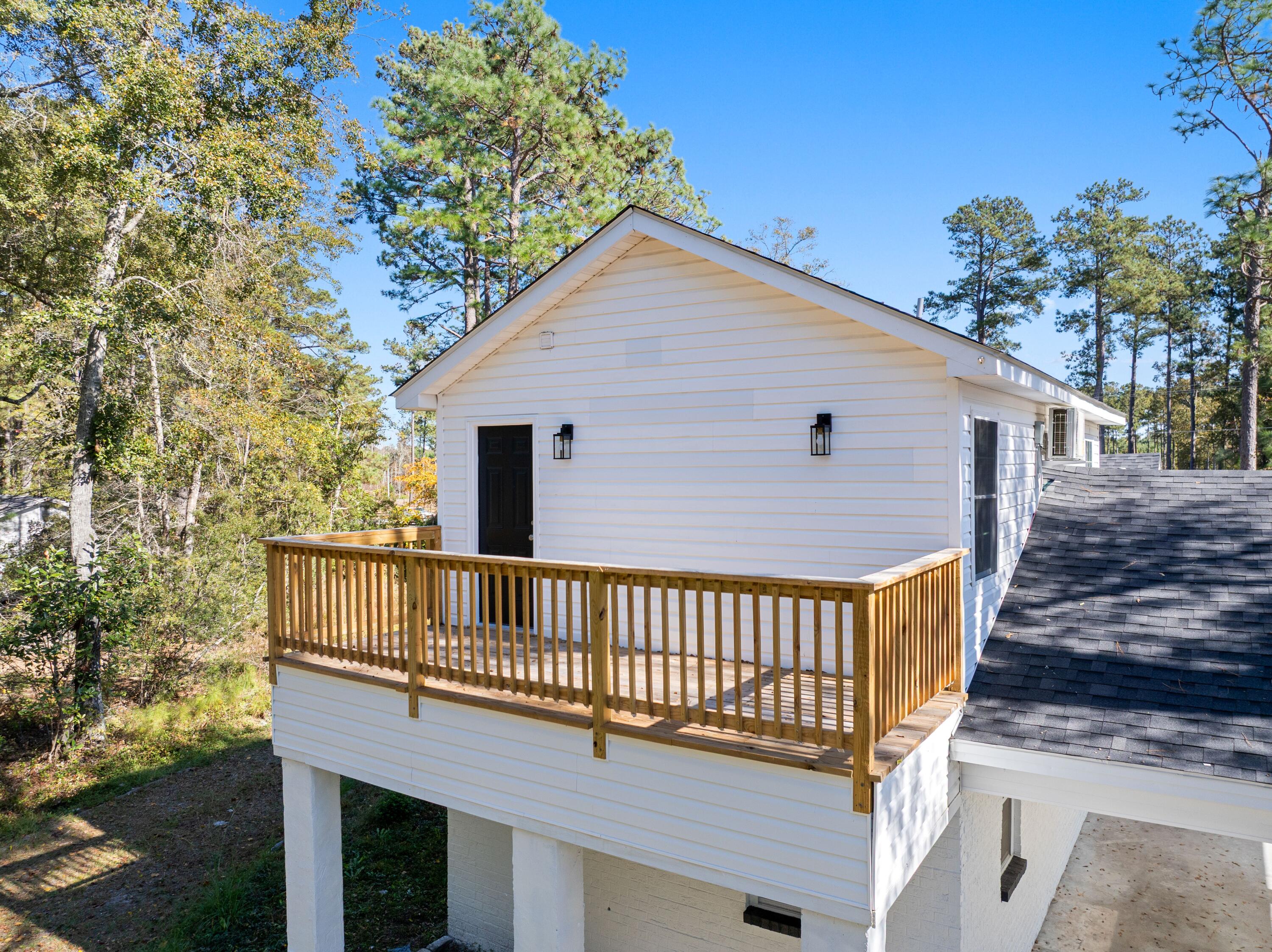 5253 Jefferies Highway Walterboro, SC 29488 - Photo 38 of 44 5253JefferiesHwy.NicoleBurbagePhoto-25