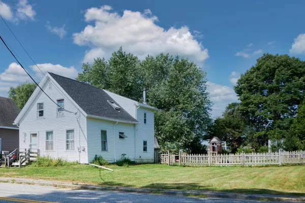 $265,000 | 40 Beechwood Street, Thomaston, ME 04861