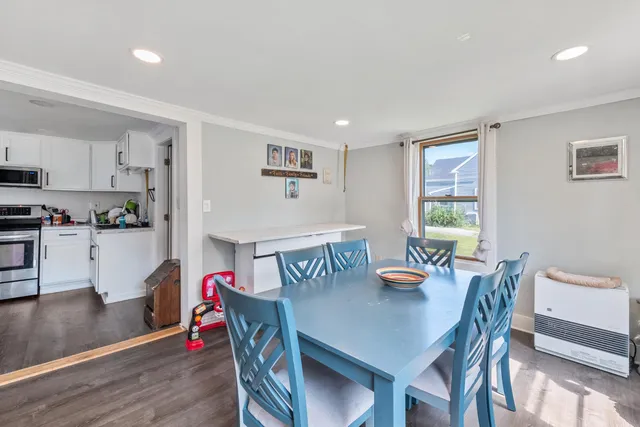 $295,000 | 40 Beechwood Street, Thomaston, ME 04861