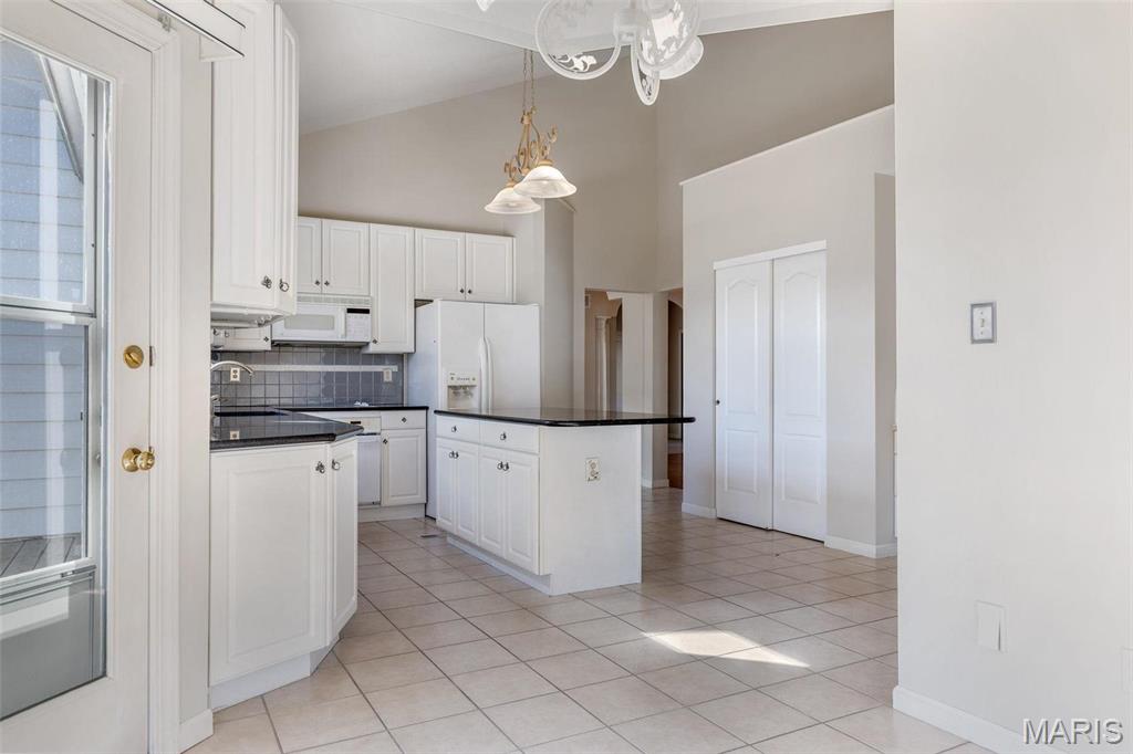 263 Ashdown Forest Weldon Spring, MO 63304 - Photo 21 of 63