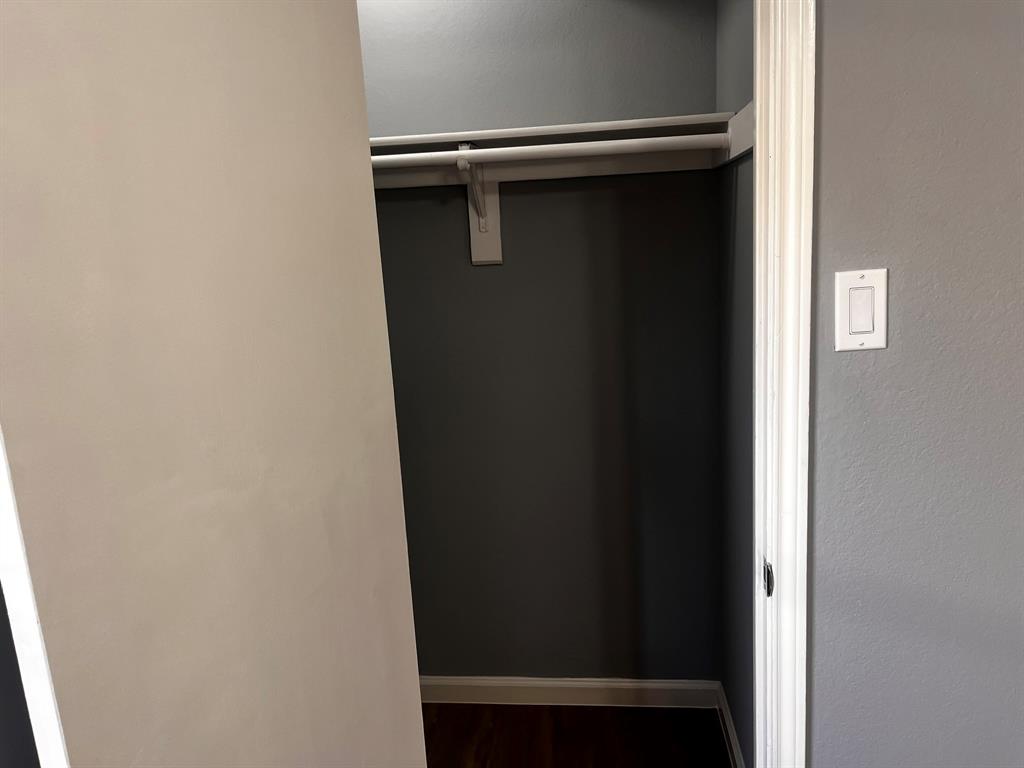 1007 Mack Place Denton, TX 76209 - Photo 28 of 37 View of closet
