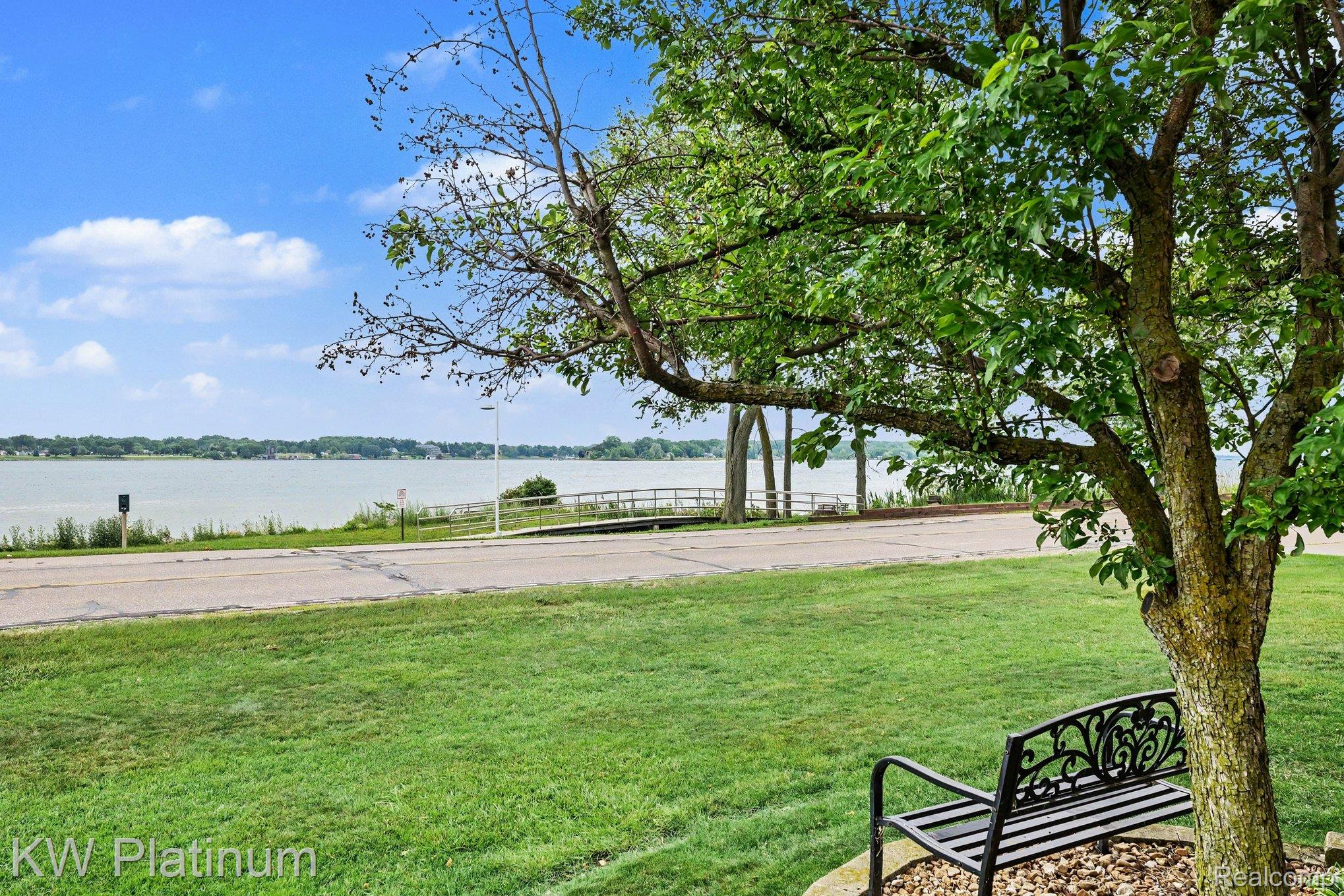 1700 River Road, Unit 6 Marysville, MI 48040 - Photo 26 of 32 026_file_2108 - Copy.jpg