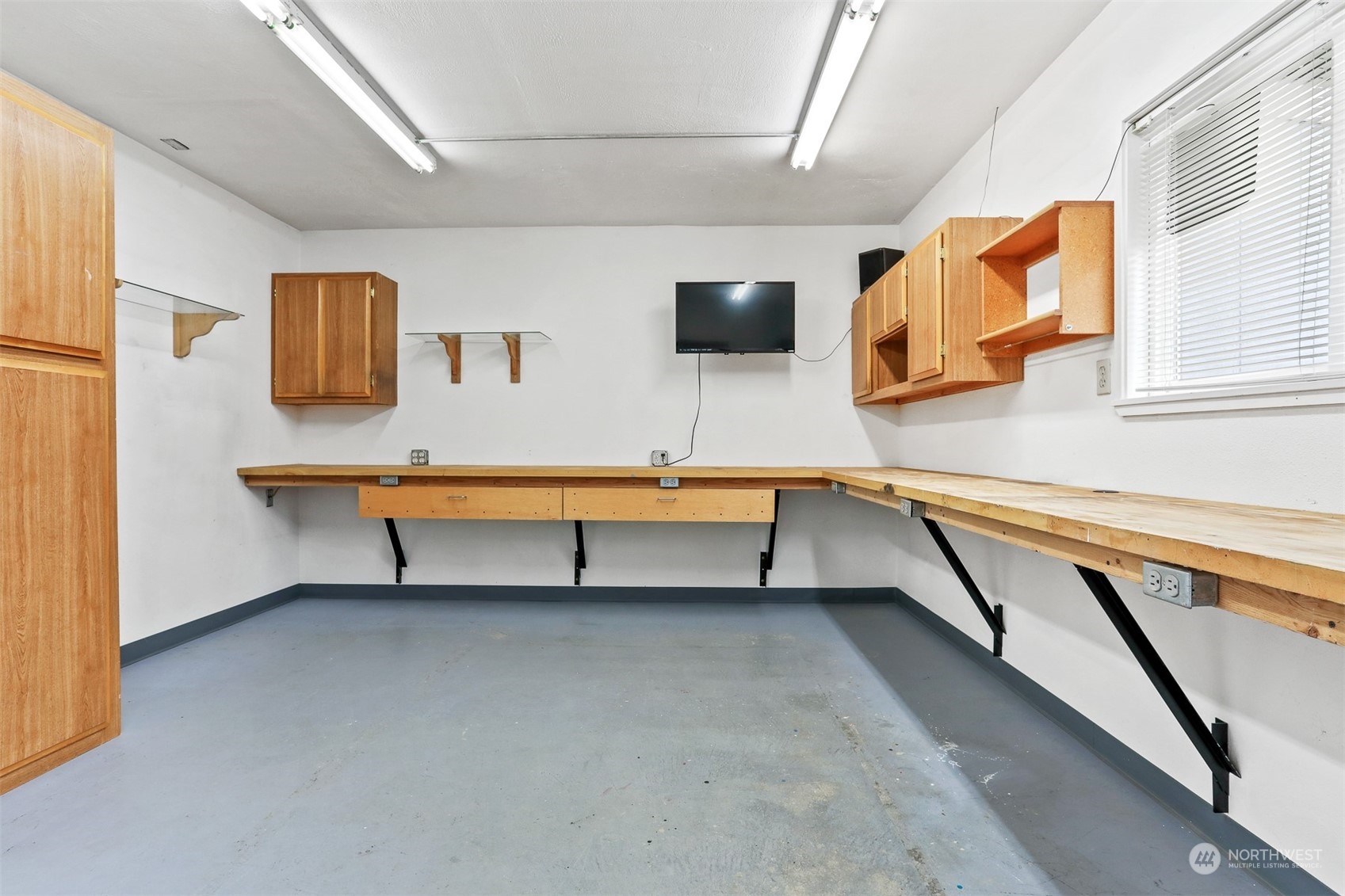 828 240th Place Southwest Bothell, WA 98021 - Photo 32 of 40