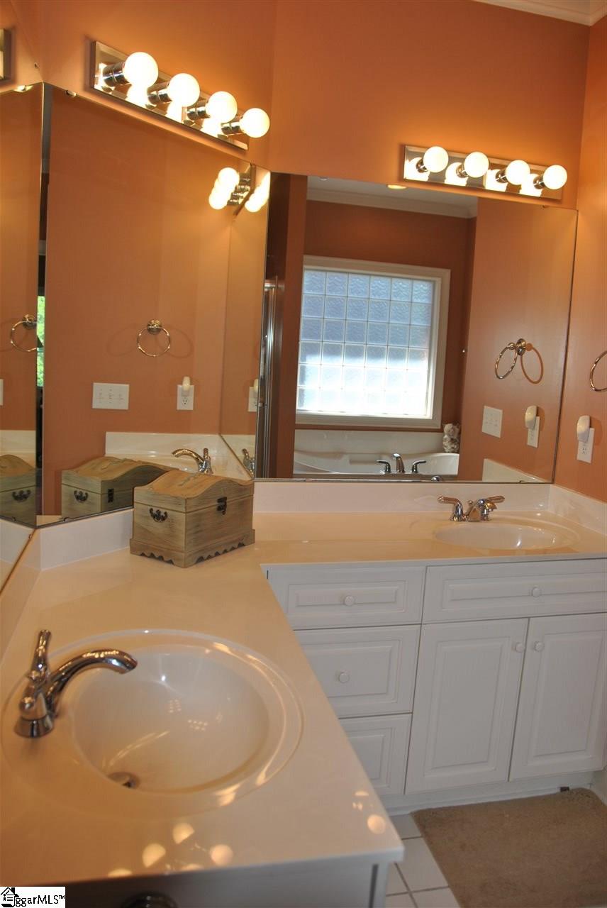 7 Craigmillar Place Greer, SC 29650 - Photo 18 of 20 Gallery Image 18