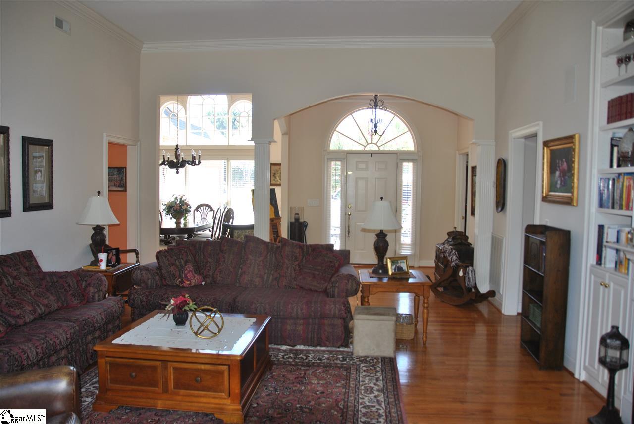 7 Craigmillar Place Greer, SC 29650 - Photo 6 of 20 Gallery Image 6