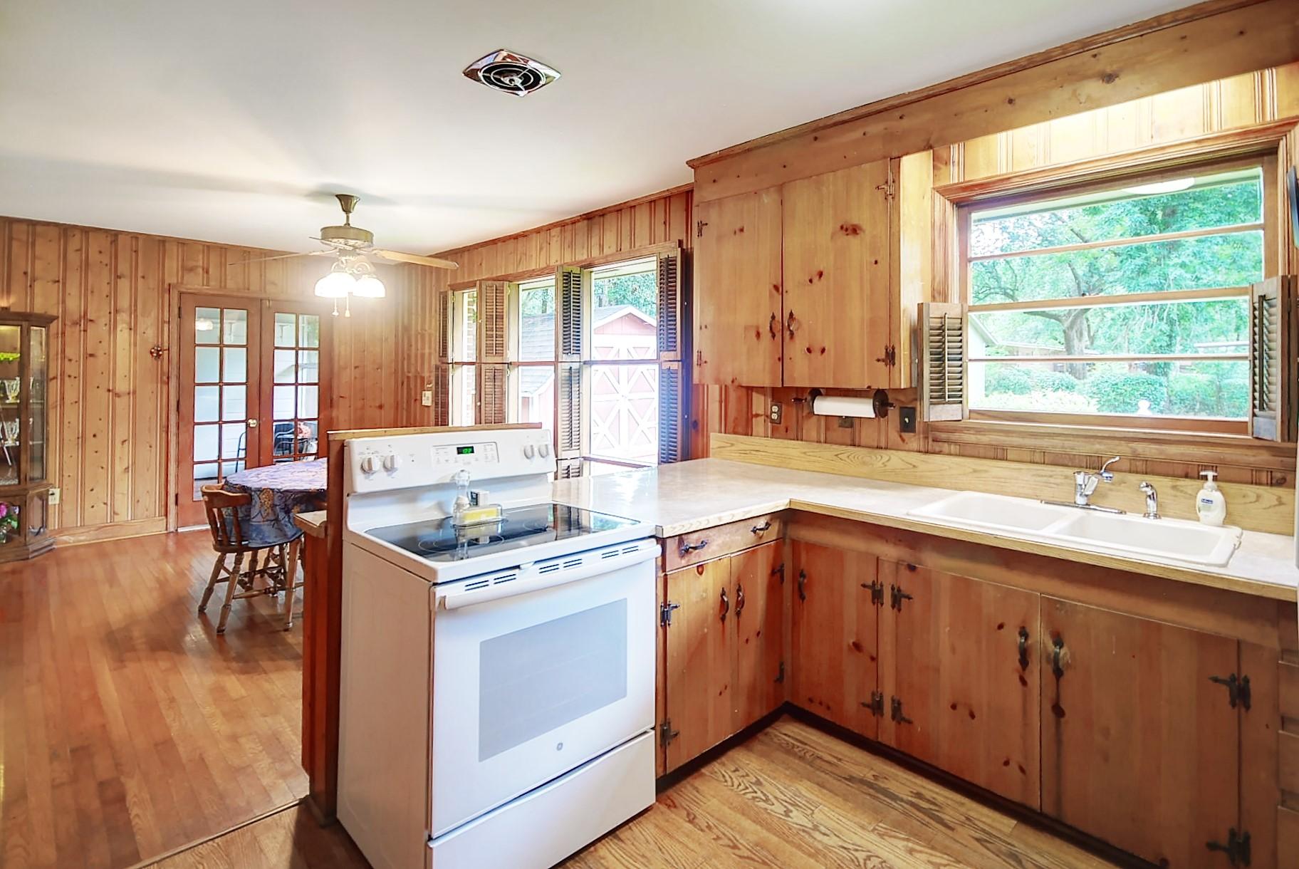 113 Live Oak Road Summerville, SC 29485 - Photo 13 of 35 DSC_5028_29_30_Fusion-Natural