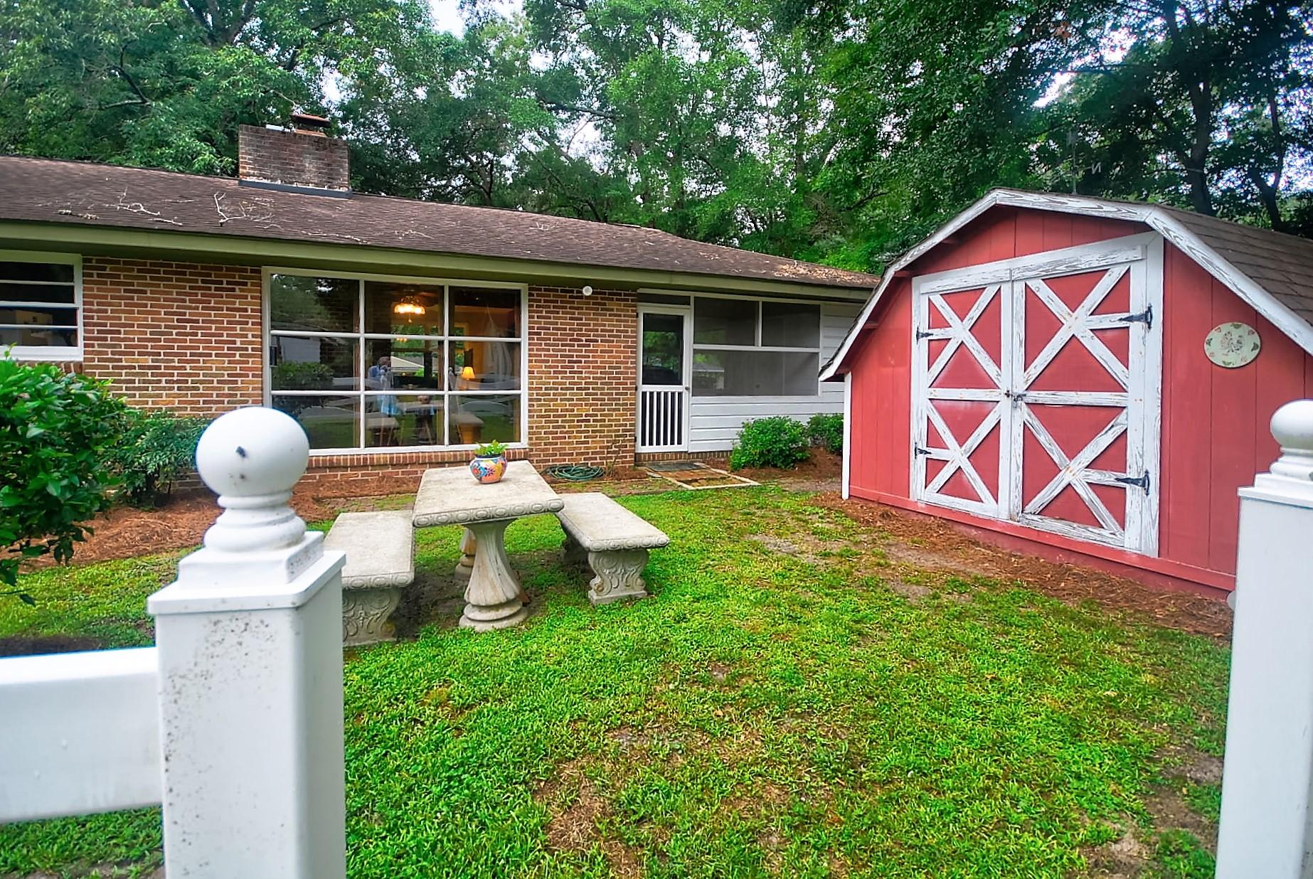 113 Live Oak Road Summerville, SC 29485 - Photo 27 of 35 DSC_4971_2_3_Realistic
