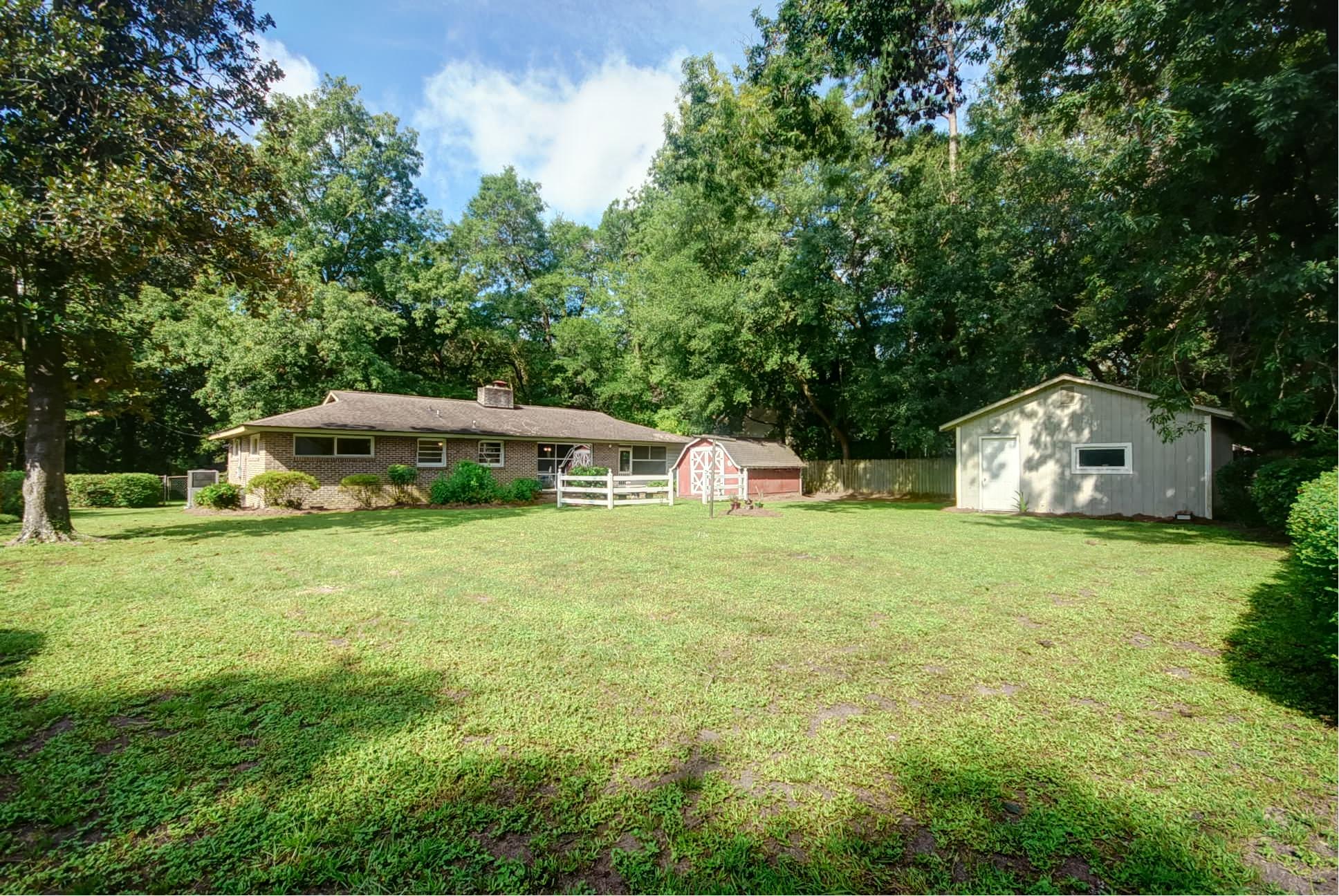 113 Live Oak Road Summerville, SC 29485 - Photo 30 of 35 DSC_5082_3_4_Fusion-Natural