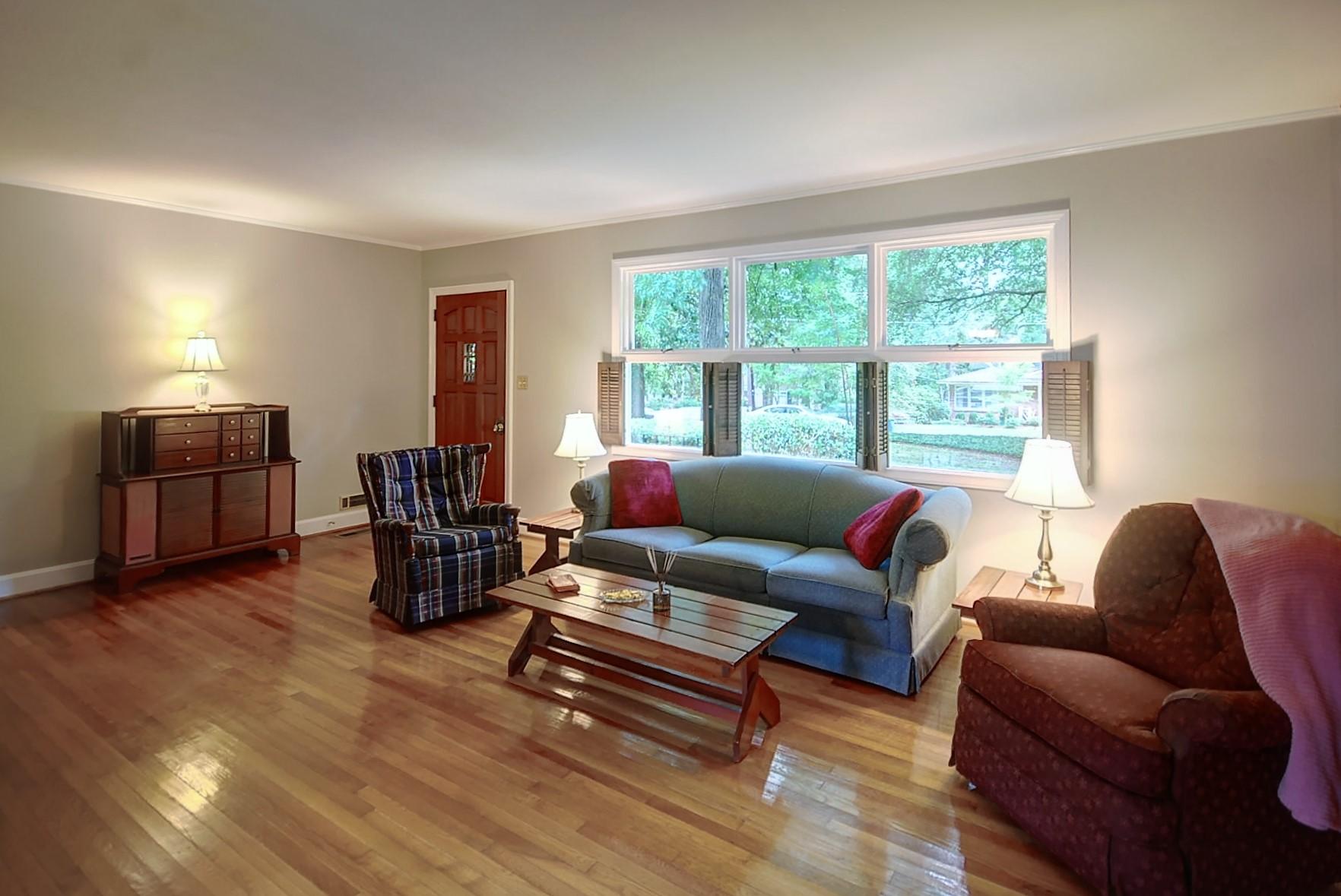 113 Live Oak Road Summerville, SC 29485 - Photo 5 of 35 DSC_4992_3_4_Fusion-Natural