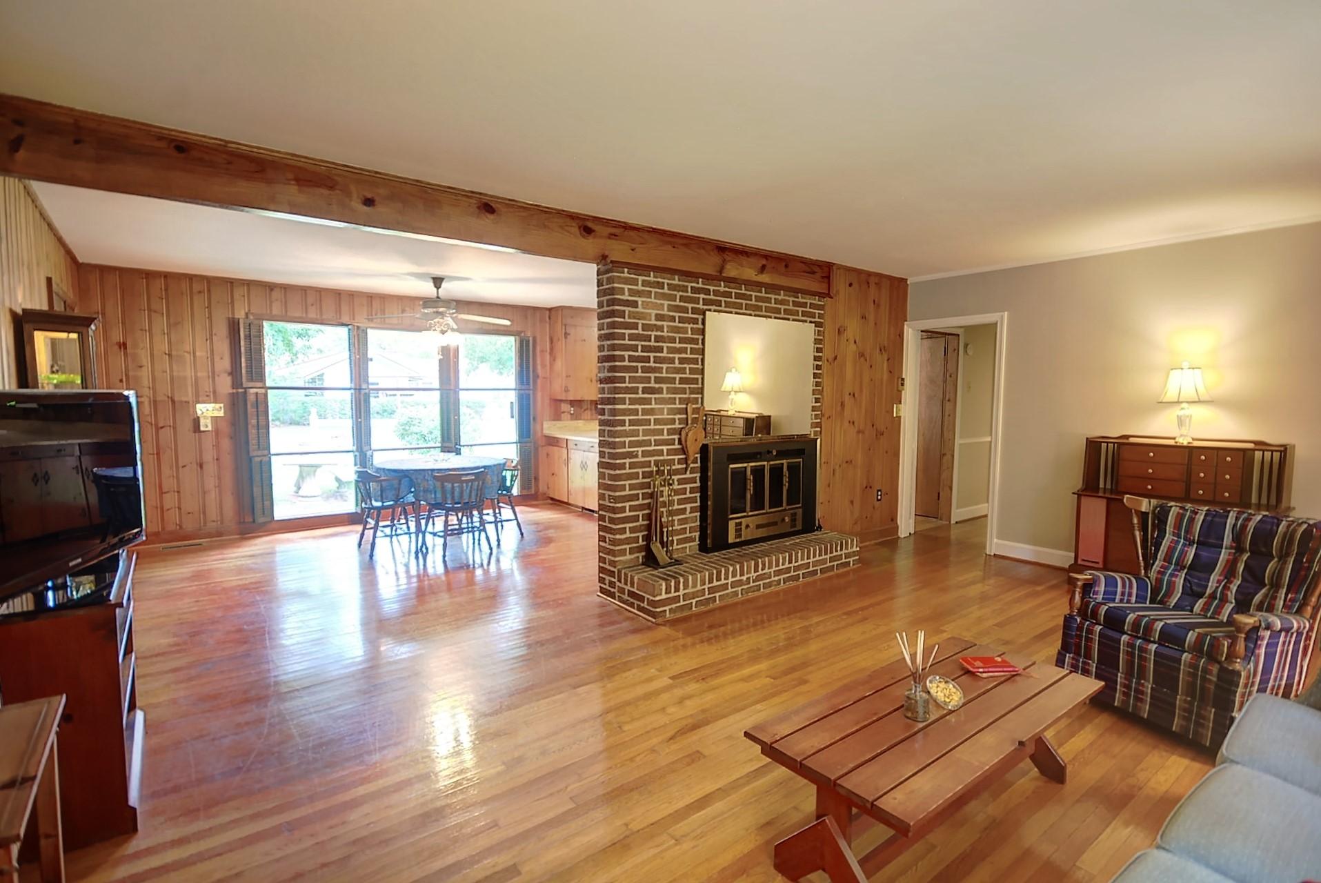 113 Live Oak Road Summerville, SC 29485 - Photo 7 of 35 DSC_4998_4999_5000_Fusion-Natural
