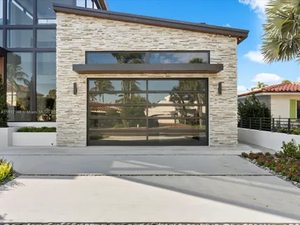 $7,200,000 | 401 Bontona Avenue, Fort Lauderdale, FL 33301