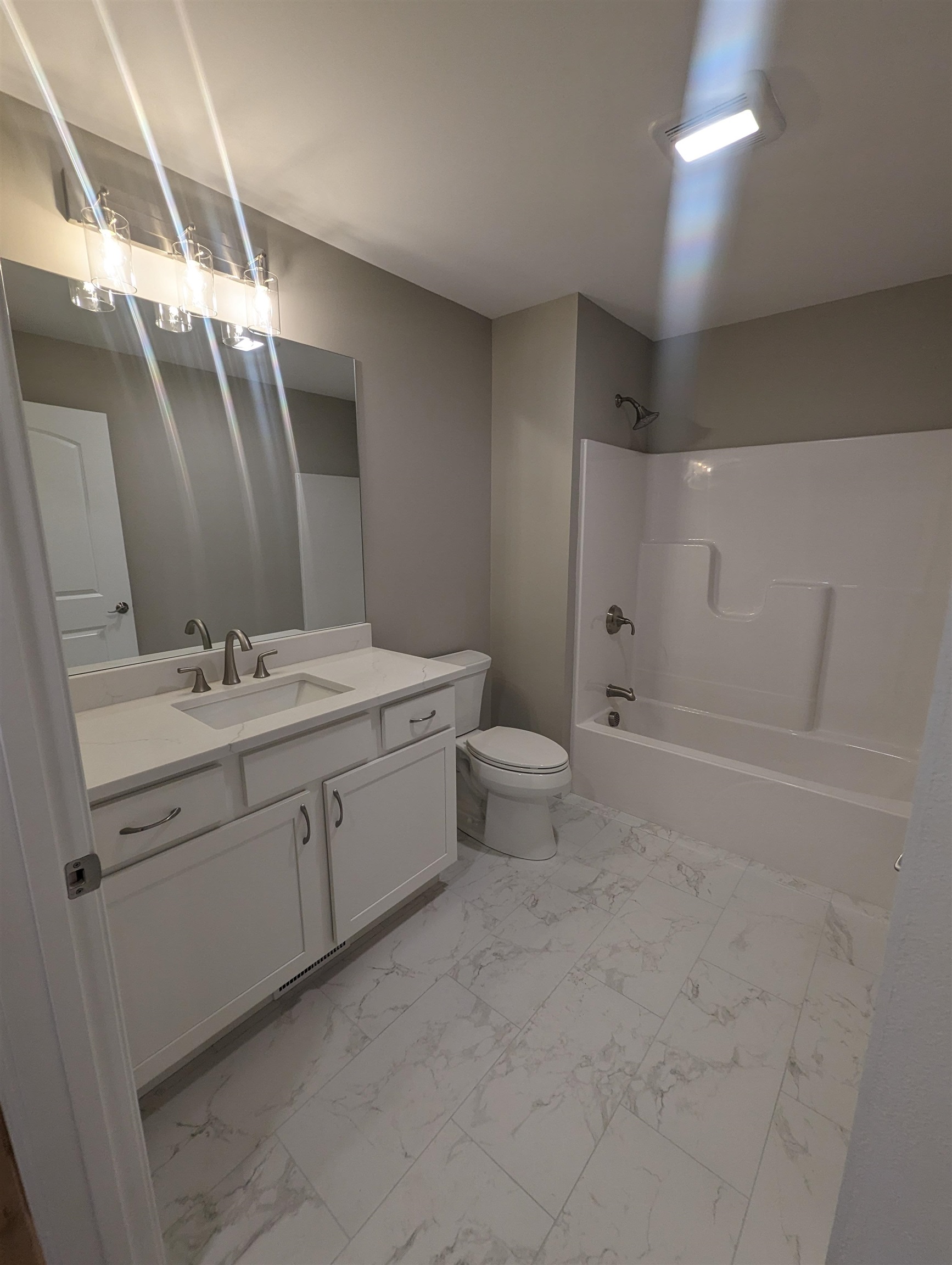 3 Magnolia Lane, Unit 67 Hooksett, NH 03106 - Photo 10 of 17