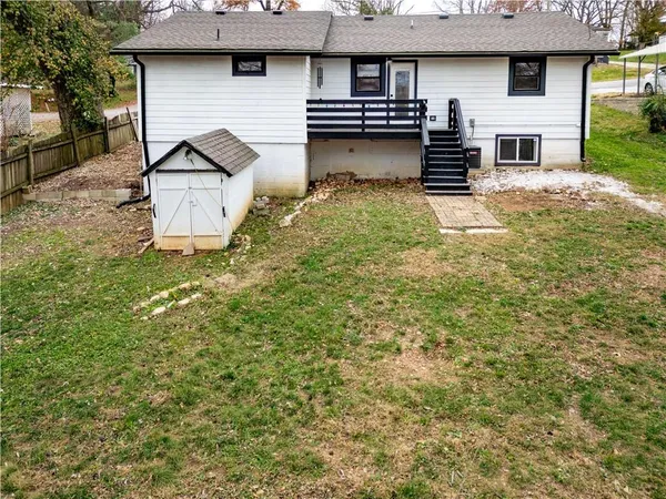 $249,900 | 605 East Oak Street, Ozark, MO 65721