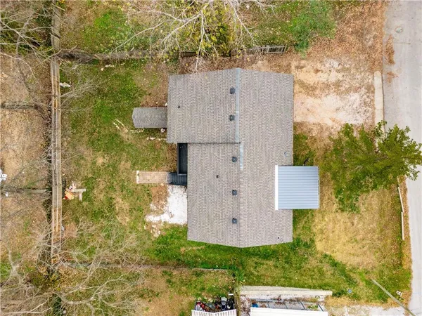 $249,900 | 605 East Oak Street, Ozark, MO 65721