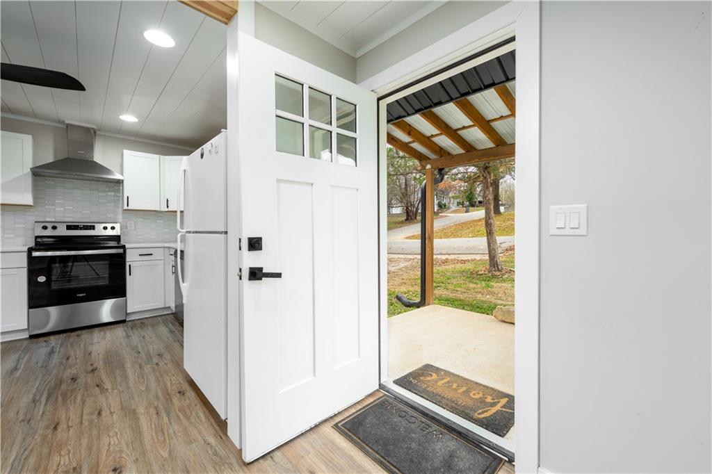 605 East Oak Street Ozark, MO 65721 - Photo 3 of 45