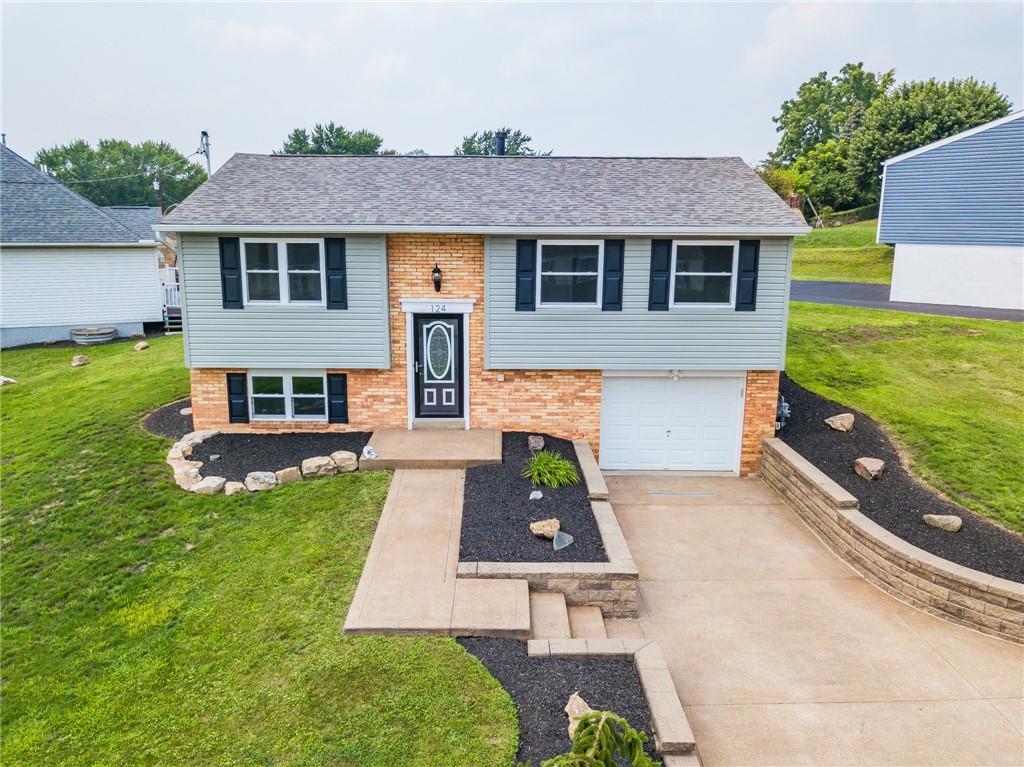 124 Big Horn Road Pittsburgh, PA 15239 - Photo 1 of 25 Gallery Image 1