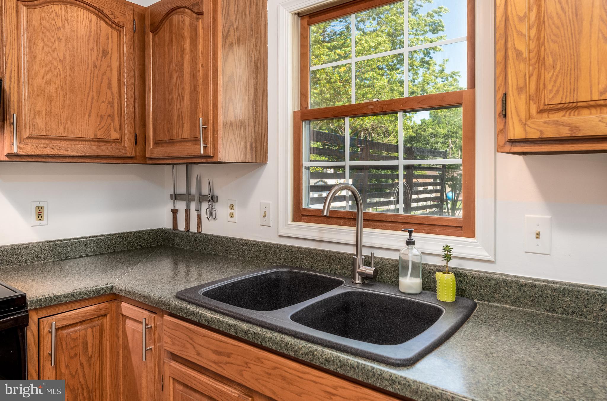 66 Brookfield Road Lititz, PA 17543 - Photo 8 of 20