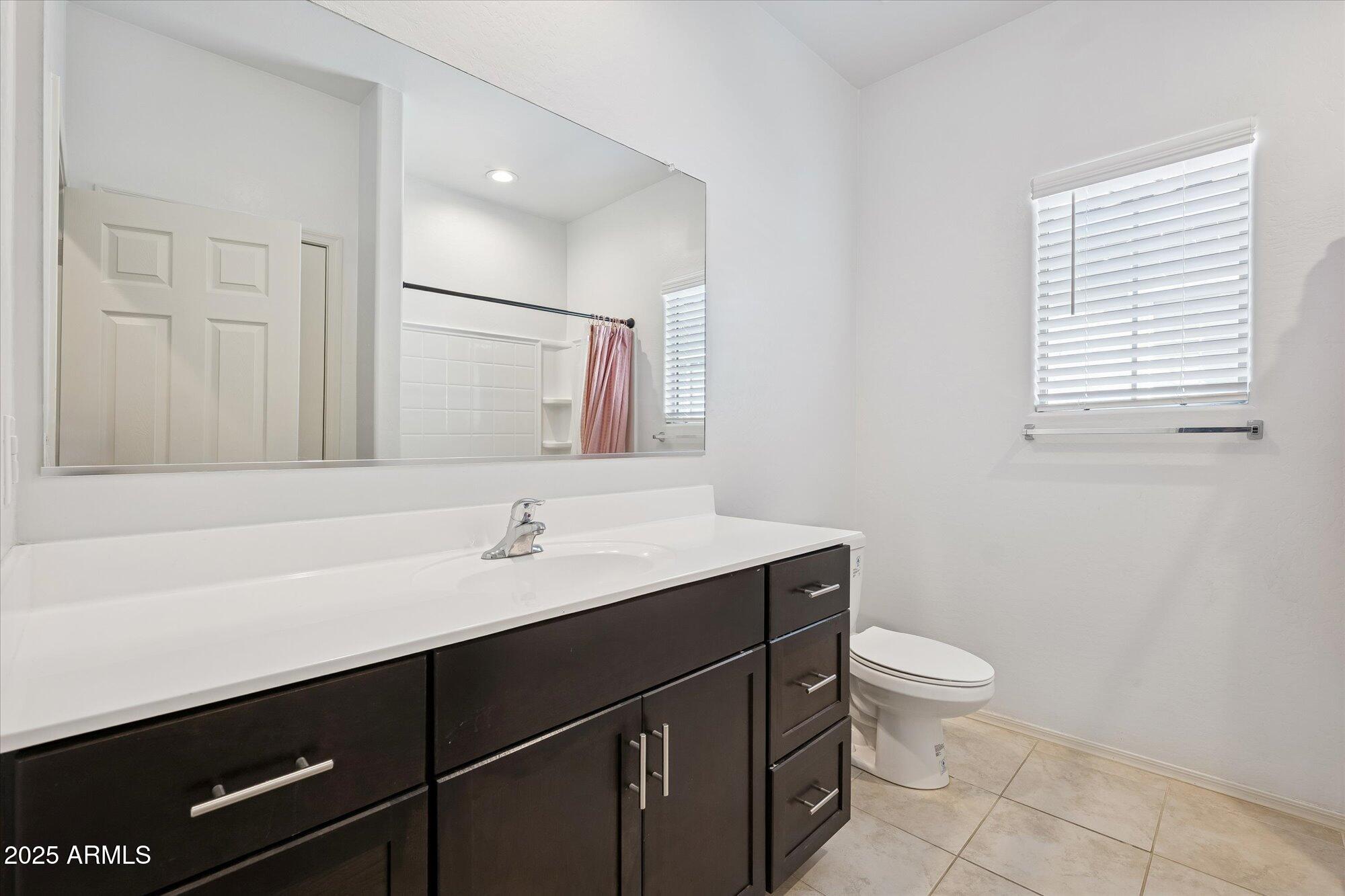 10833 West Chipman Road Tolleson, AZ 85353 - Photo 19 of 27 20-P1130417