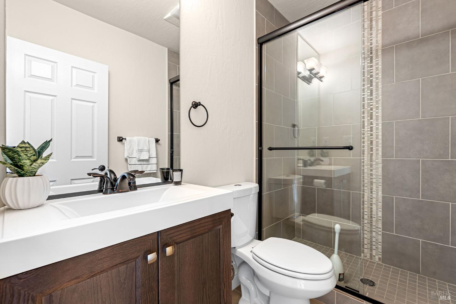 1767 Muir Court Fairfield, CA 94534 - Photo 10 of 44 Gallery Image 10