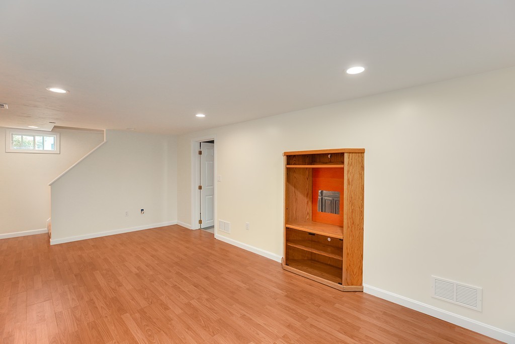 51 East Shore Road Holbrook, MA 02343 - Photo 18 of 26 Gallery Image 18