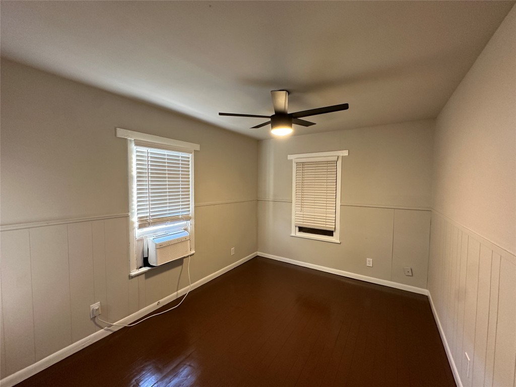 2721 Napoleon Street Houston, TX 77004 - Photo 12 of 19 an empty room with a window