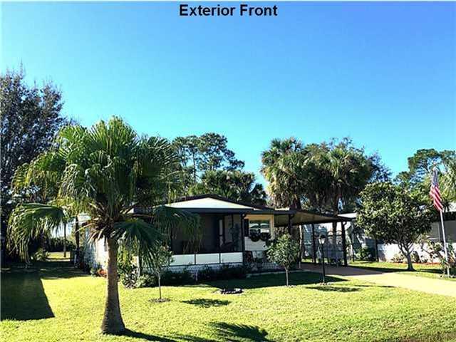 2798 Southwest Monarch Trail Stuart, FL 34997 - Photo 2 of 24 Gallery Image 2