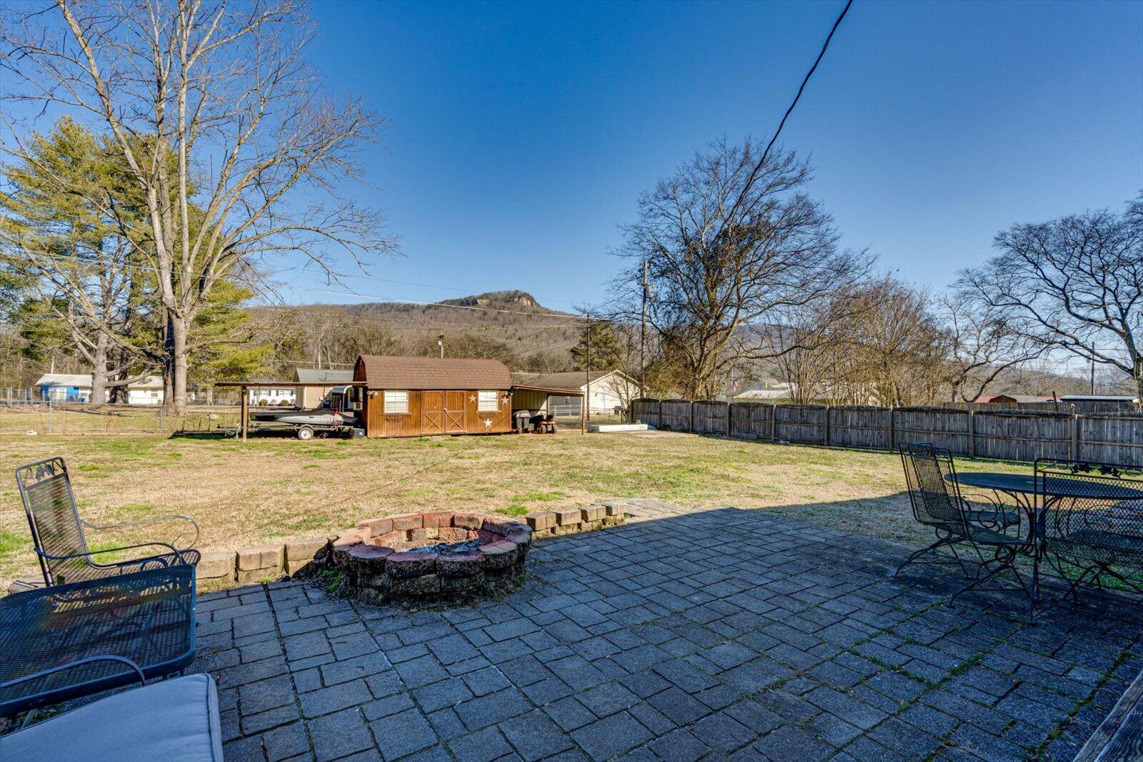 910 Hickory Street Jasper, TN 37347 - Photo 19 of 25 20-910 Hickory St-20