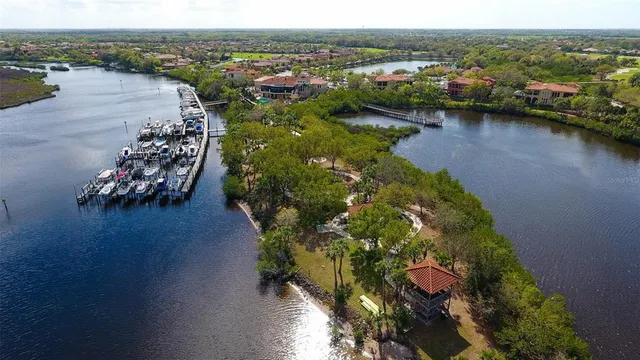 $10,500 | 1023 Rainbow Court, Bradenton, FL 34212