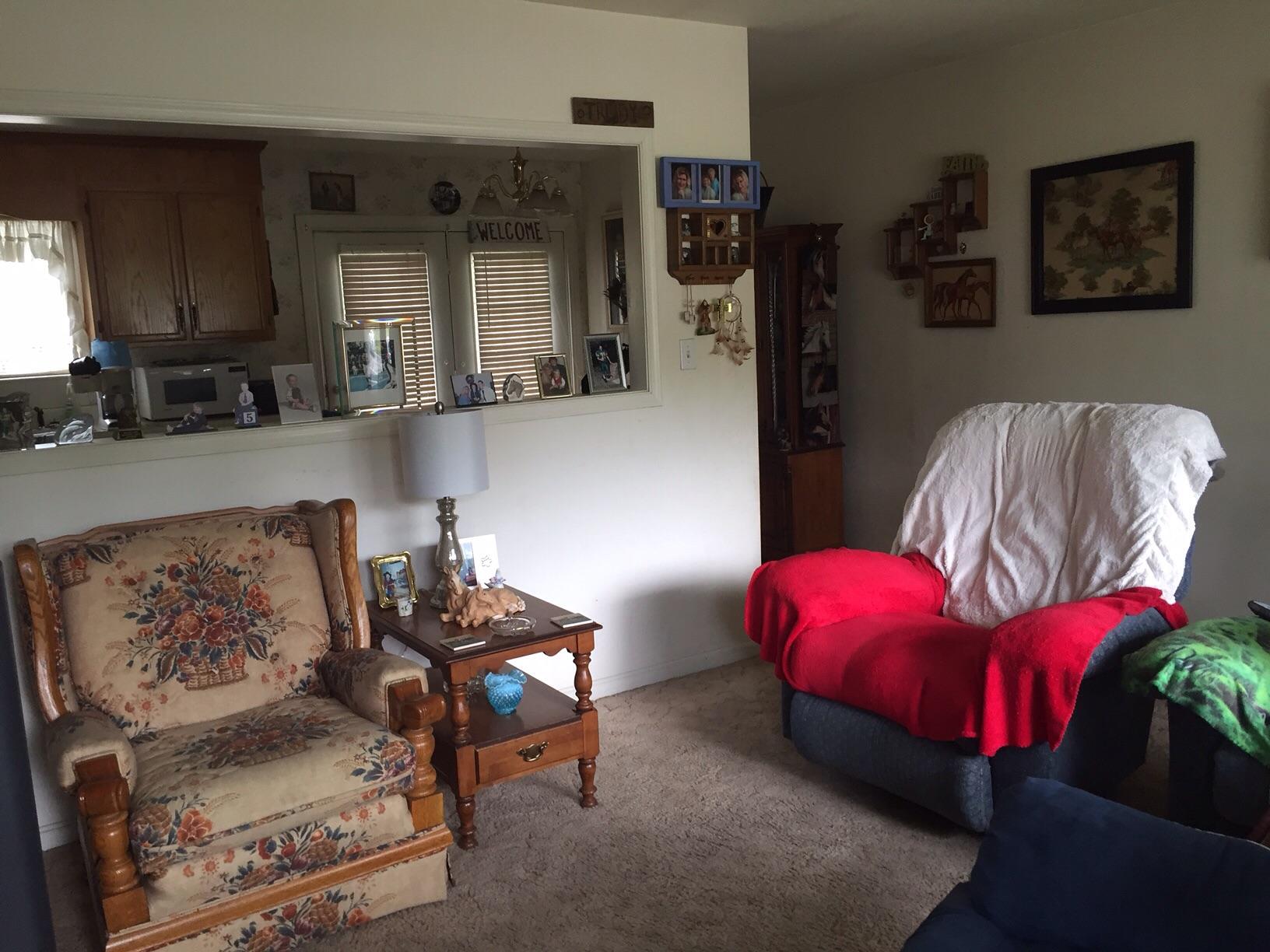 5328 Plantation Road Roanoke, VA 24019 - Photo 5 of 8 image
