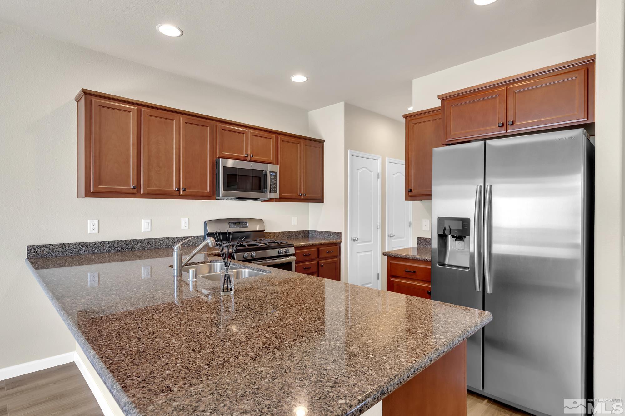1832 Star Bright Way Reno, NV 89523 - Photo 5 of 39 Photo 5