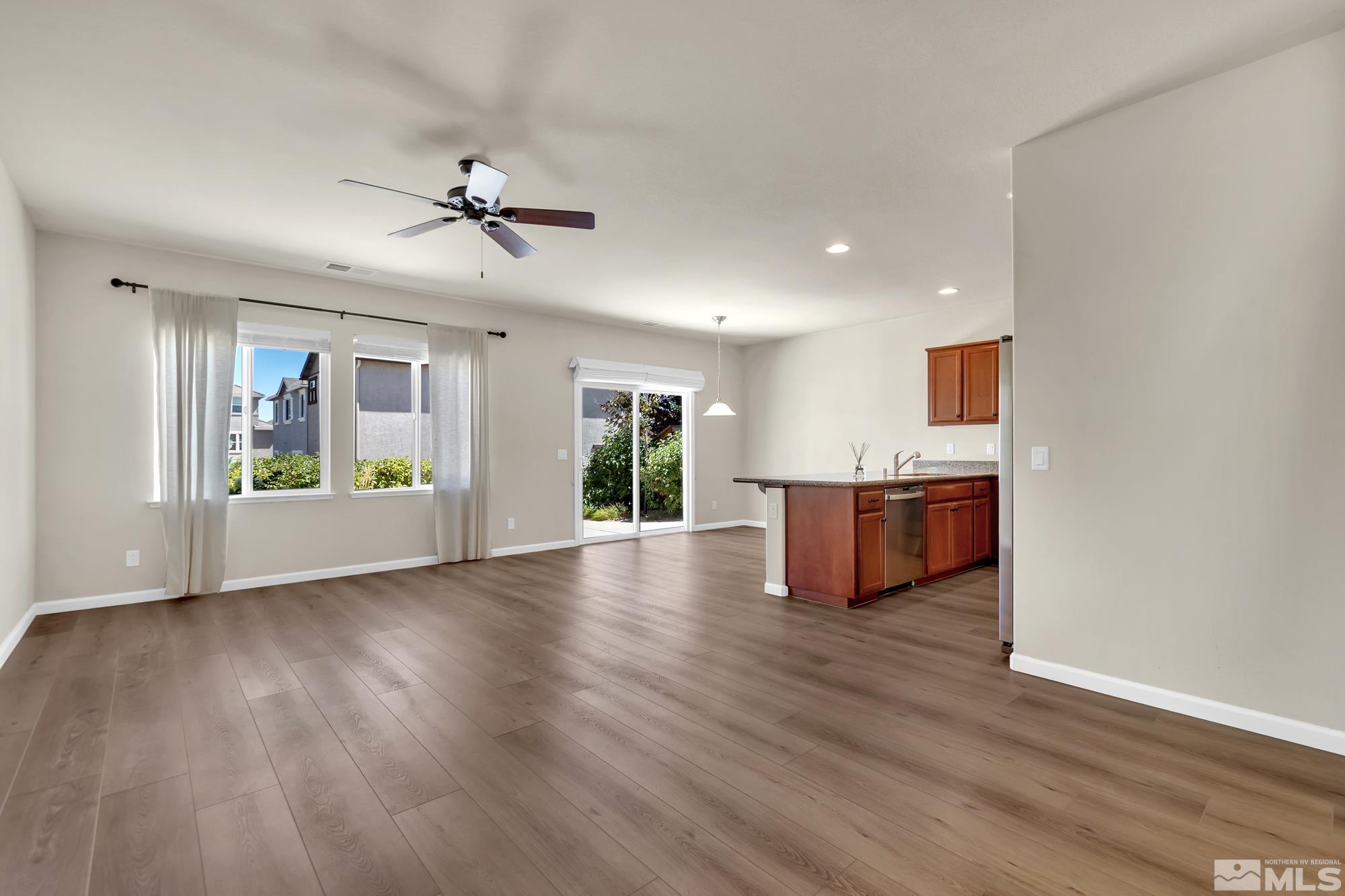 1832 Star Bright Way Reno, NV 89523 - Photo 8 of 39 Photo 8