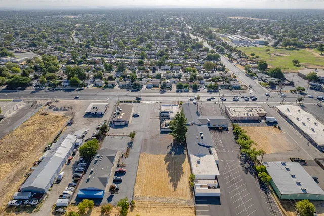 an aerial view of multiple house