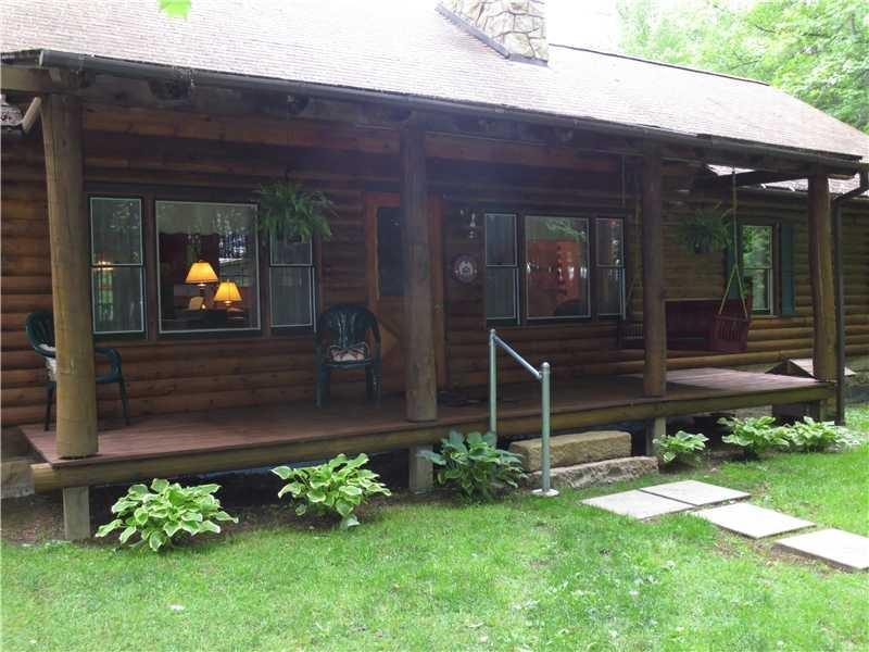332 Bonniebrook Road Butler, PA 16002 - Photo 2 of 25 Facade/Exterior Front. 27x8ft. covered front porch