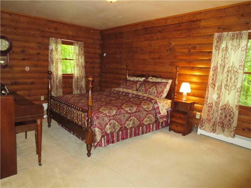 332 Bonniebrook Road Butler, PA 16002 - Photo 12 of 25 Bedroom. Second bedroom