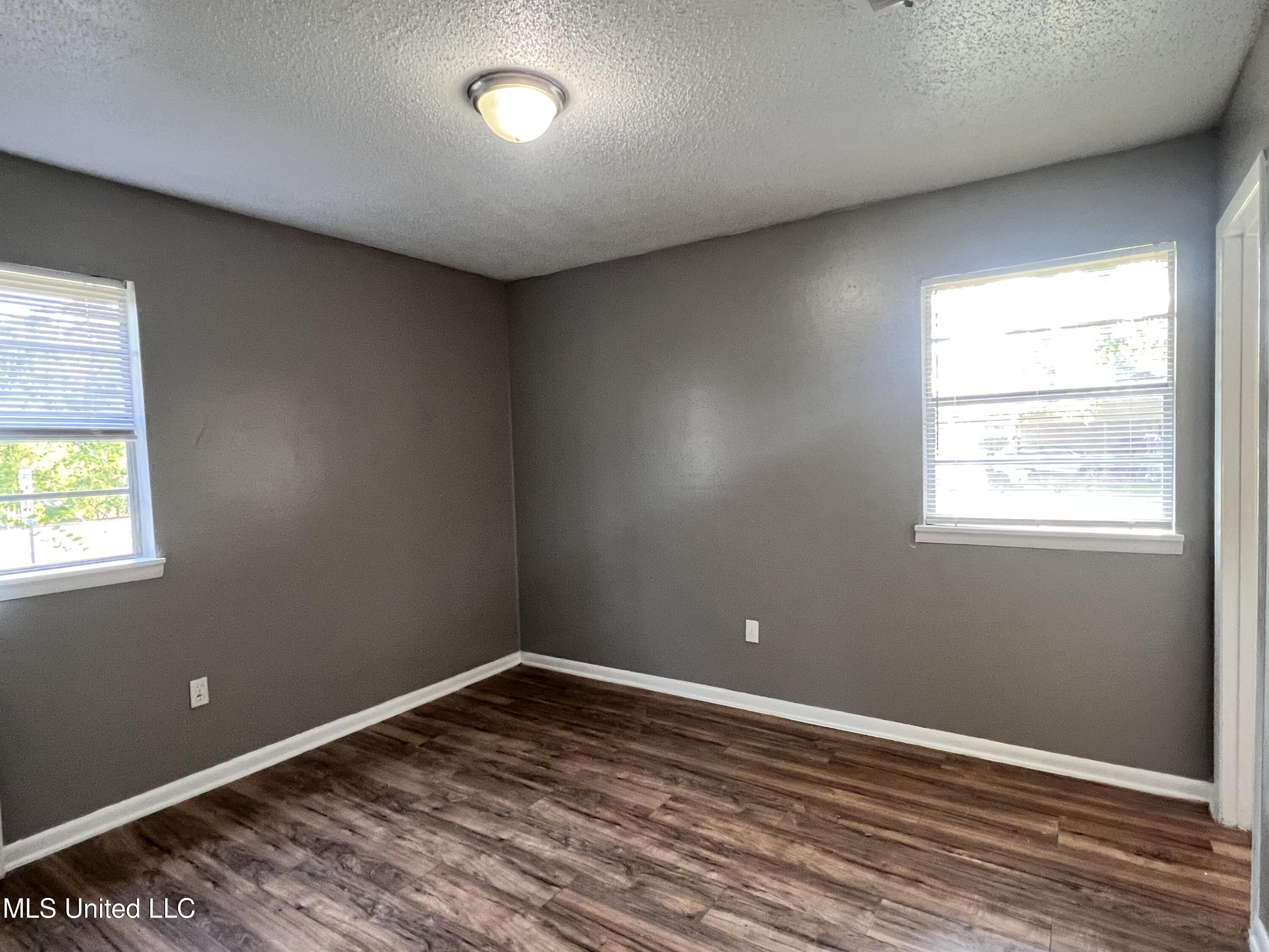 11520 Klein Road Gulfport, MS 39503 - Photo 9 of 16 Marketing0