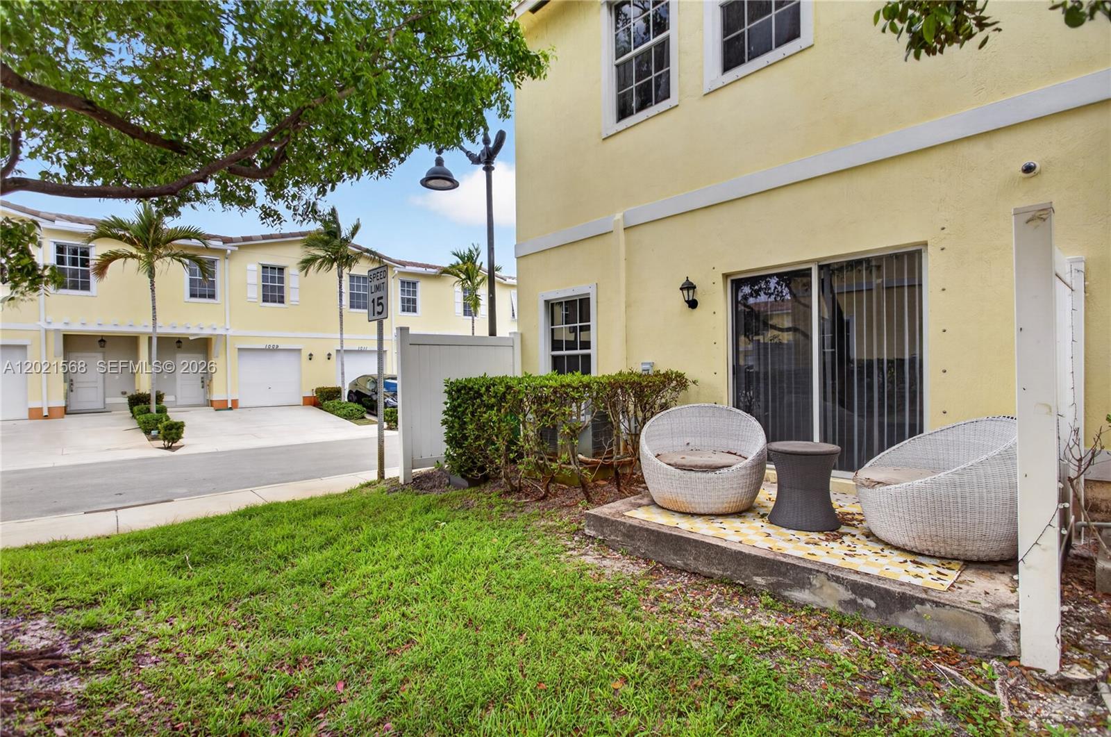 4044 Northwest 11th Street, Unit 4044 Lauderhill, FL 33313 - Photo 31 of 33
