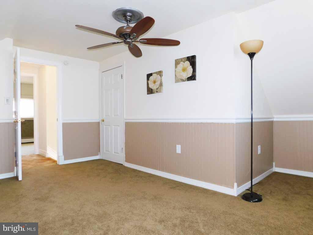 23 Island Road Levittown, PA 19057 - Photo 16 of 23 Upstairs Bedroom 3