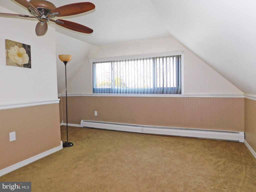 23 Island Road Levittown, PA 19057 - Photo 17 of 23 Upstairs Bedroom 3