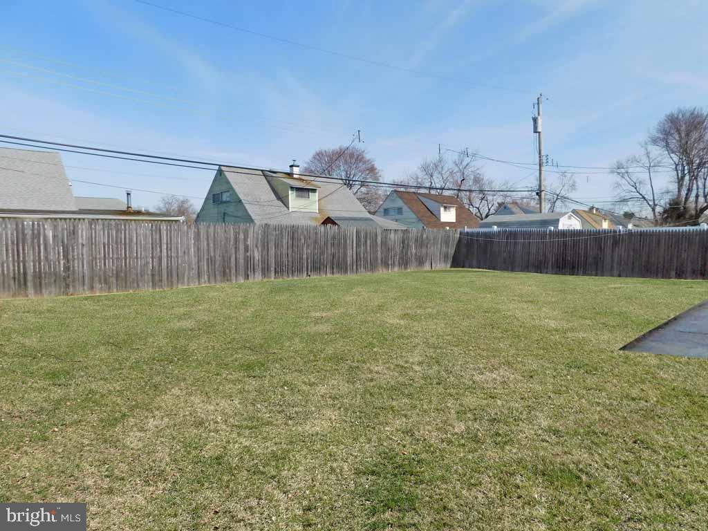 23 Island Road Levittown, PA 19057 - Photo 22 of 23 Backyard